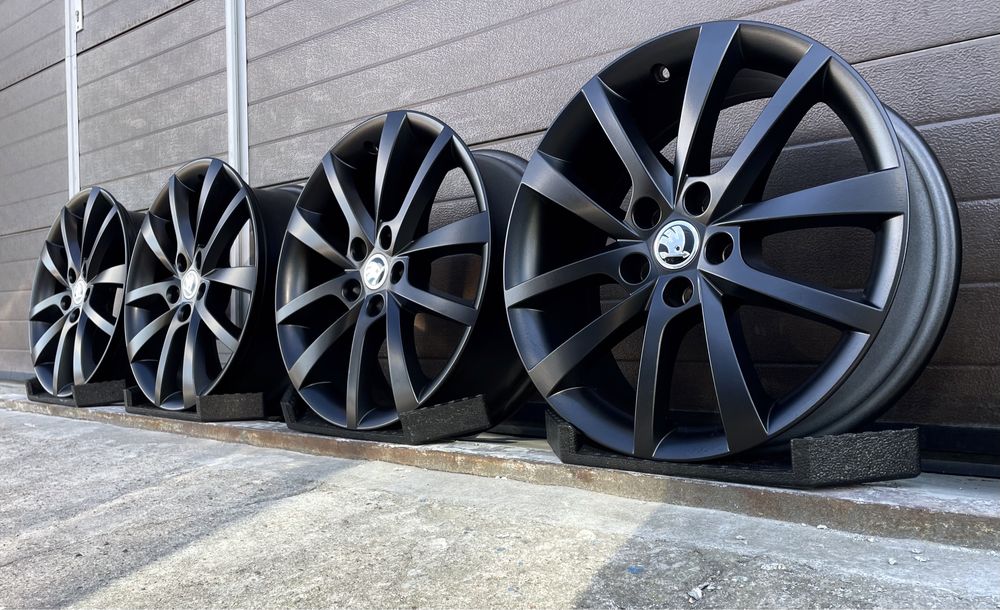 4x felgi aluminiowe 5x112 r18 et43 7J Alufelgi Czarne Oryginał Skoda