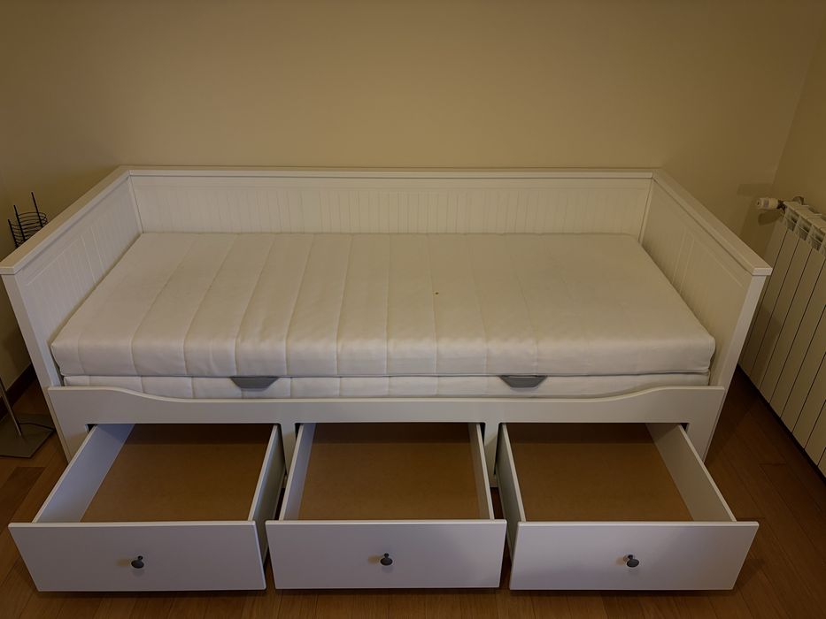 Cama individual/dupla com 3 gavetas