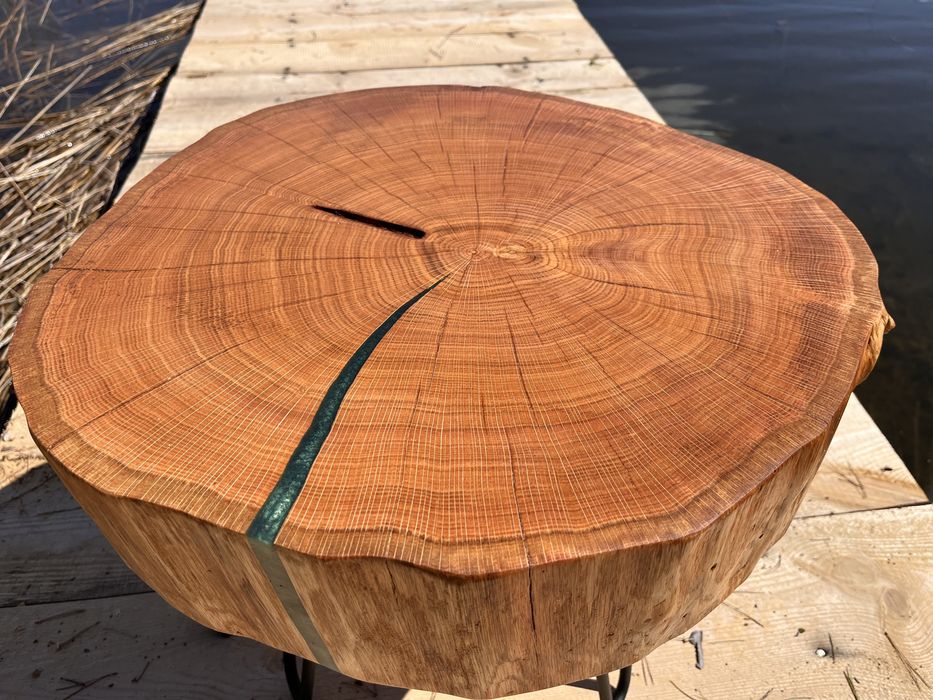 Stolik kawowy handmade z dębu czerwonego