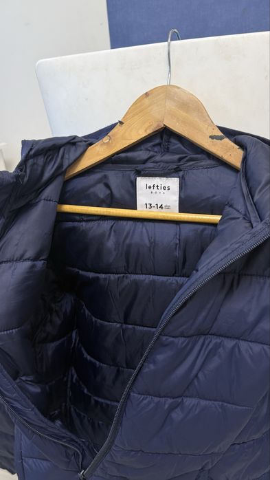 Демисезонная куртка на 10-11 лет