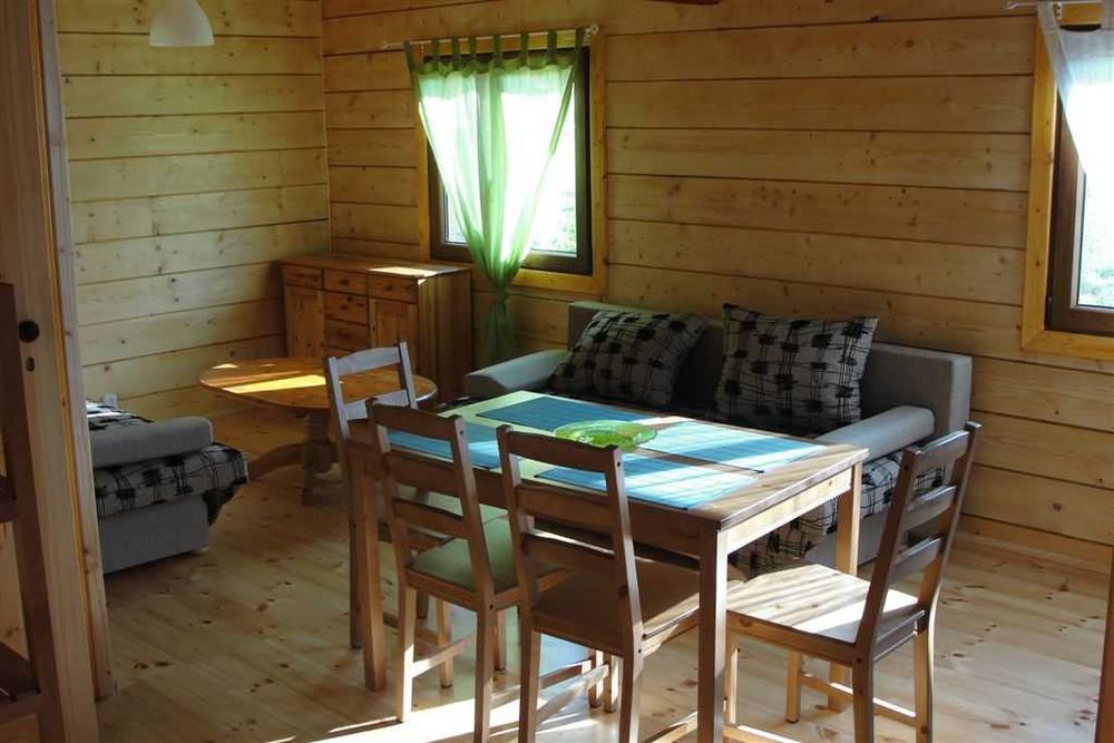 Chatki u Kasi Solina, domki 8 osobowe