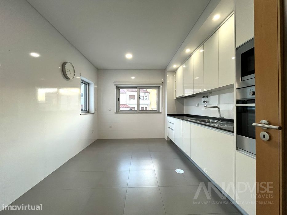 Apartamento T3 Arrendamento em Viseu,Viseu