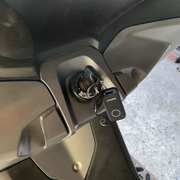 Максі скутер BMW C600 Sport