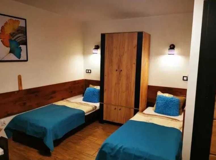 Крутая Сеть хостелов в Киеве! Все районы! Все станции метро