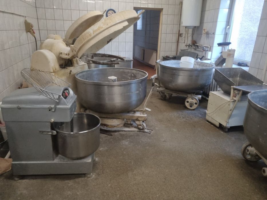 Sprzedam wyposażenie piekarni