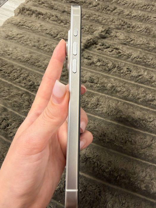 Iphone 15 pro max 256gb eSIM 87% АКБ