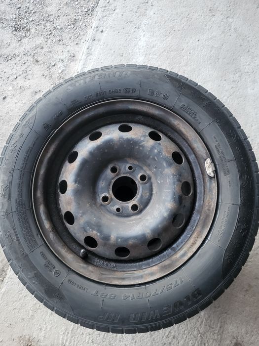 Продам шини.     175/70/R14