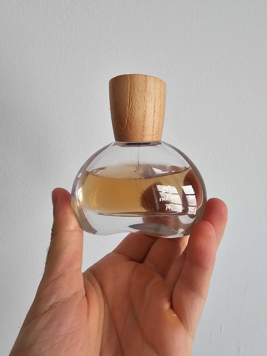 Perfume Natura 740 - Sândalo e Breu Branco