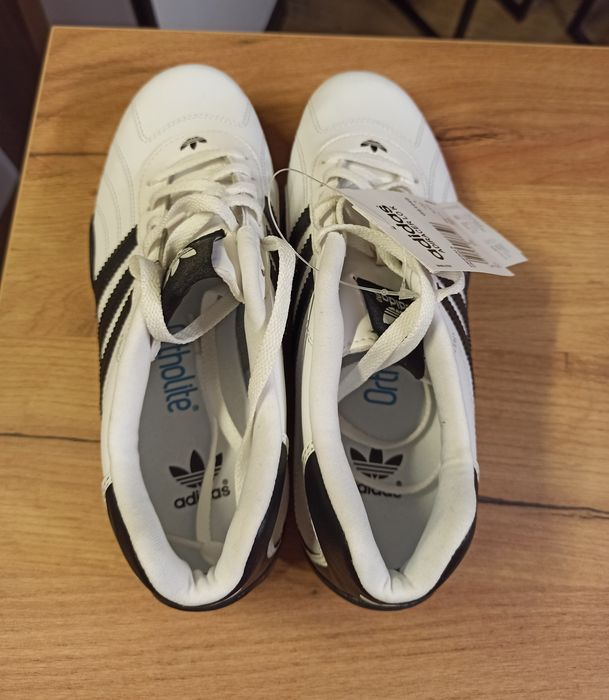Extra cena ! Adidas Adiracer LO K / Goodyear adidas