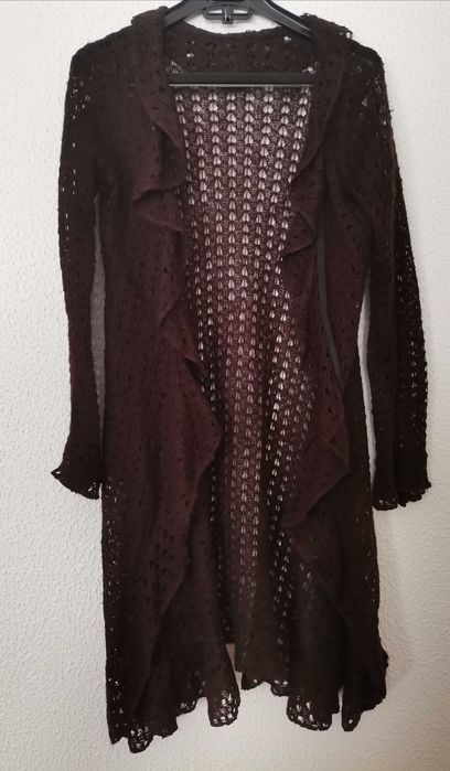 Casaco comprido tricot castanho