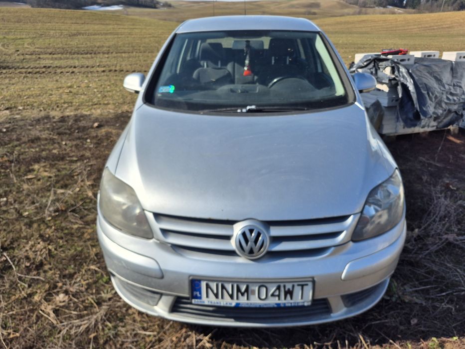 Na części vw golf v plus silnik skrzynia zderzak maska lusterko  drzwi