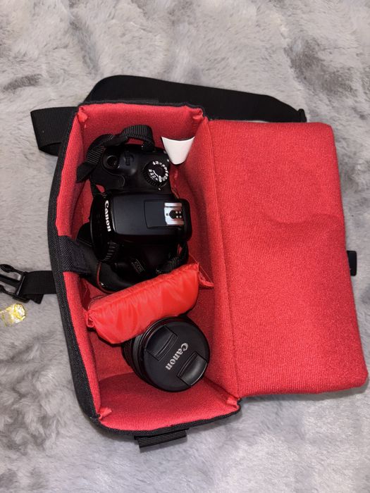 Canon EOS 4000D como nova