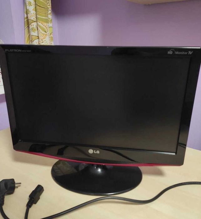 МОНІТОР - ТЕЛЕВІЗОР,  Монітор з ТВ ТЮНЕРОМ на 19"  Р/К LG FLATRON M197WDP Широко форматний 16:9