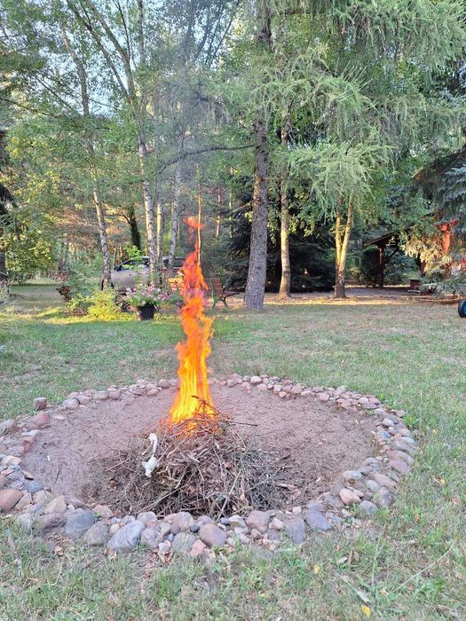 Działka 40 ar nad jeziorem Wytyckim.