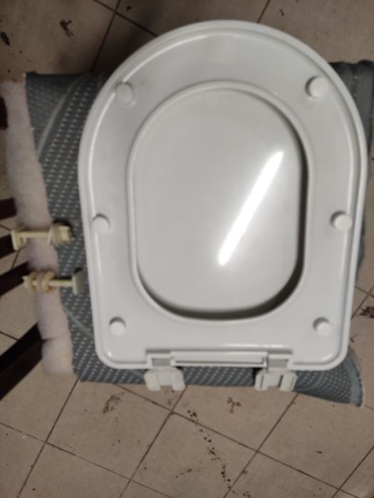 Tampo de sanita cor de rosa e branco