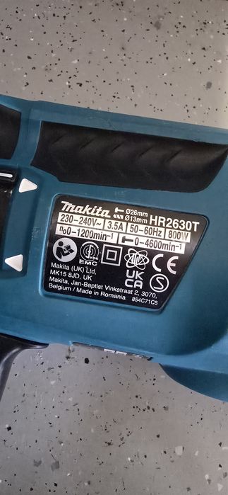Młotowiertarka Makita HR2630T