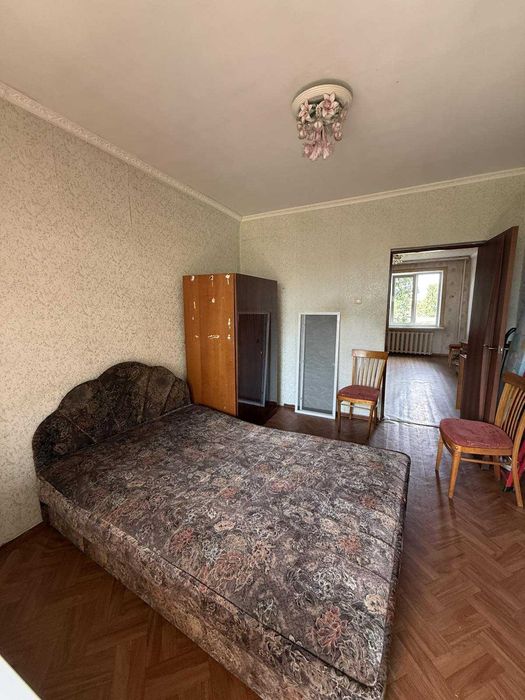 3-кімнатна квартира на Таирова, вул Академіка Королева/Київський ринок