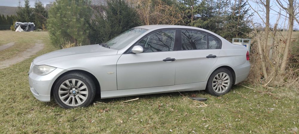 BMW 320i seria 3 e90