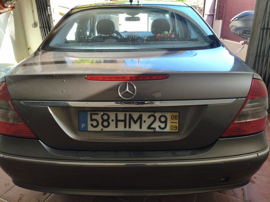 Mercedes E 220 selo barato428005322088130568