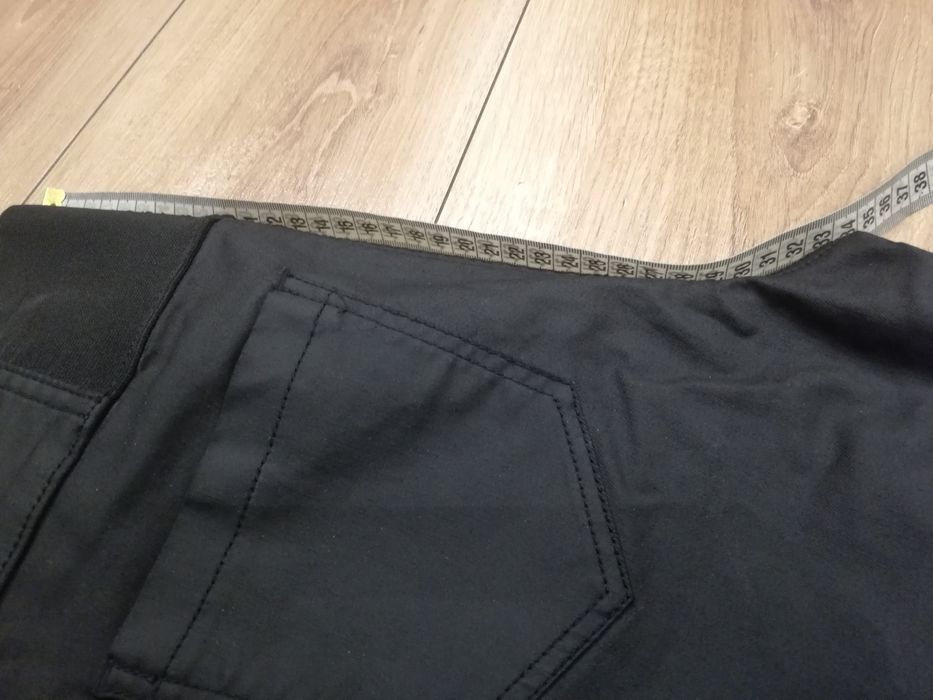 Spodnie roz. 36 czarne damskie