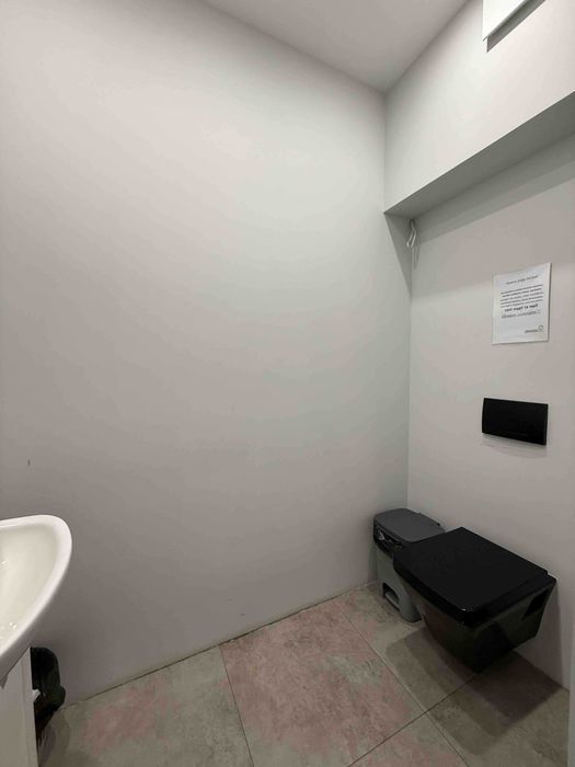 Від Власника, Фасадне приміщення 100 кв.м, біля метро Васильківська.