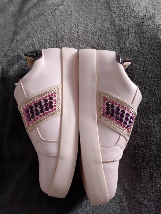 Buty sportowe Balada w rozmiarze 36