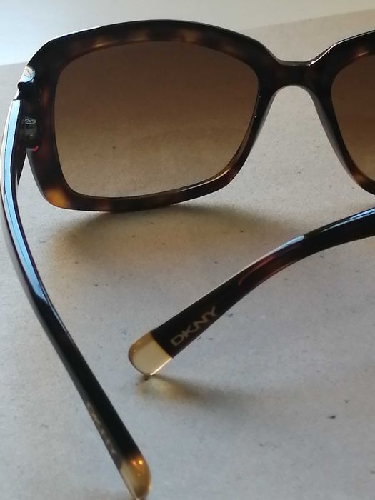 Óculos de Sol DKNY