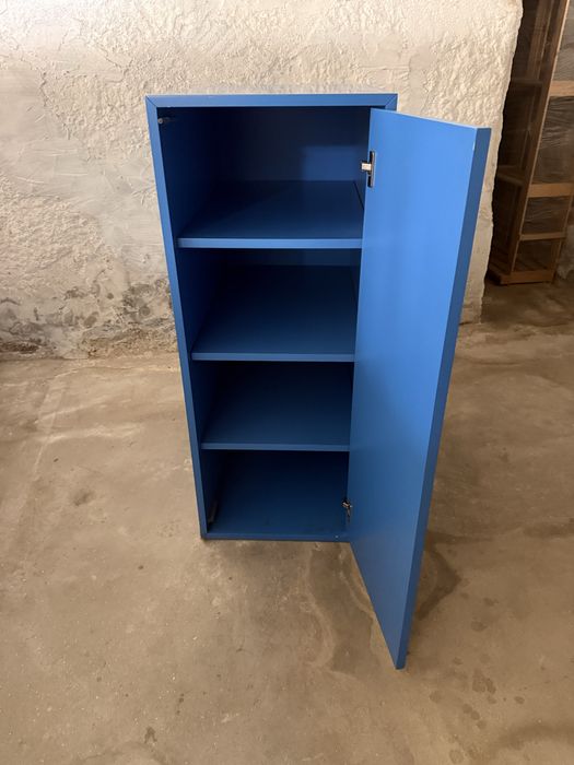 Móvel lacado c/ porta e painel p/ TV lacado