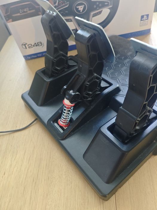 Thrustmaster T248 Xbox/PC.