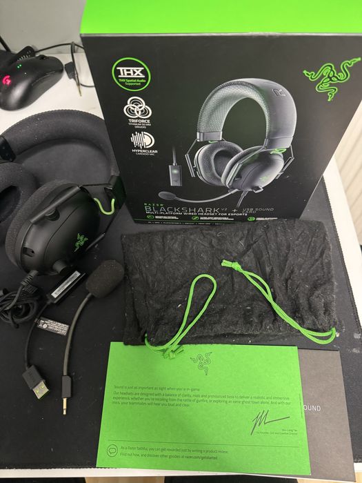 Słuchawki przewodowe nauszne Razer BlackShark V2 + USB card