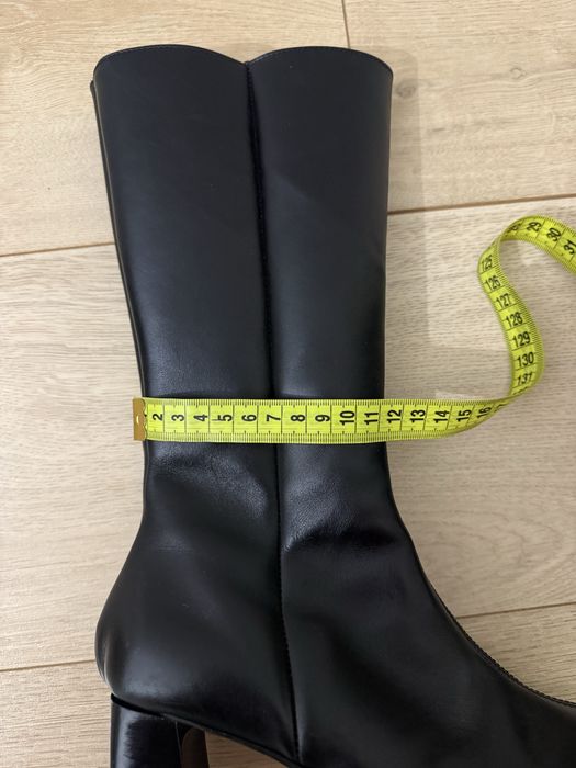 Чоботи шкіряні 35розмір