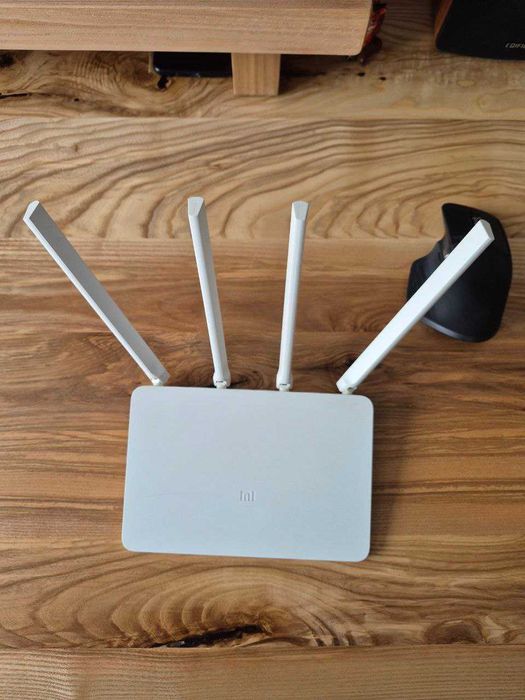 Роутер Xiaomi Mi Router 3