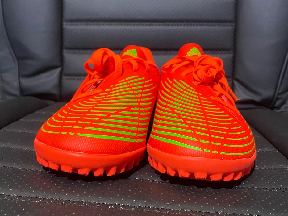 Adidas Predator 38 (23,5cm) Buty piłkarskie turfy NOWE