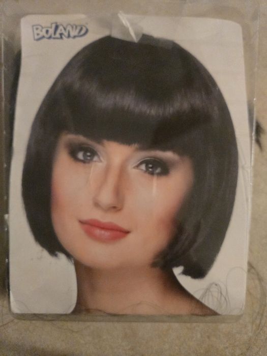 Czarna peruka Godan - bal, Halloween