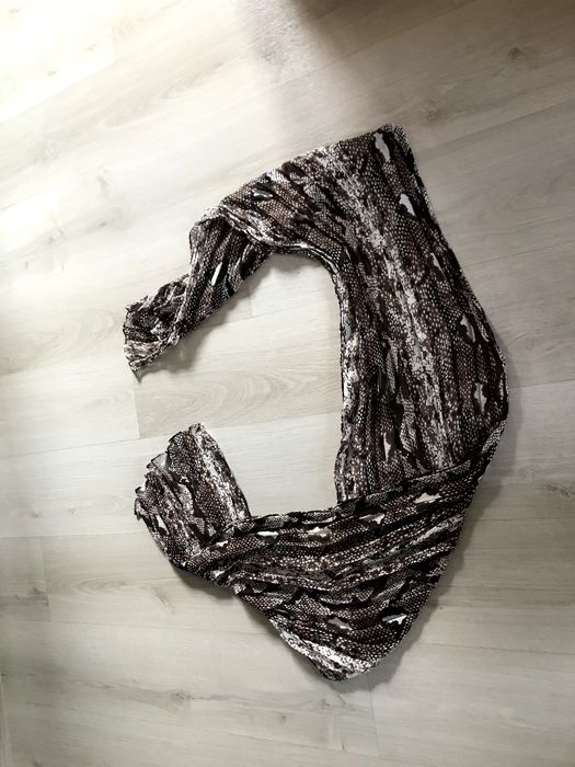 Szal długi 200 cm wzór lekki j.nowy