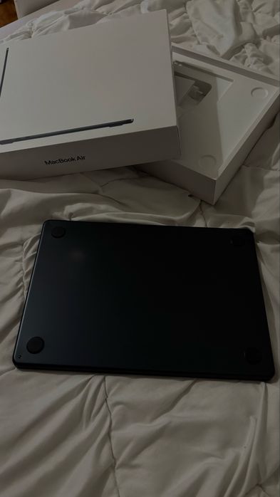Apple MacBook Air
