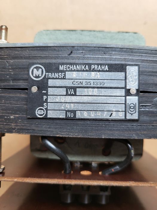 Трансформатор 380-24в.