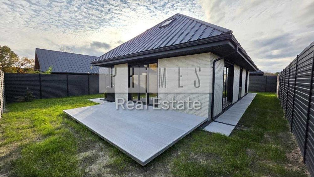 Продаж сучасного будинку без ремонту, Іванковичі