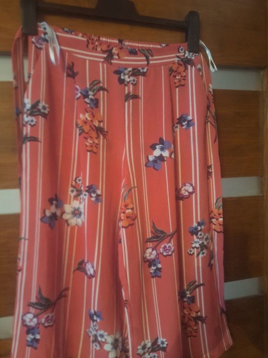 Spodnie damskie rybaczki Primark rozm.M nowe,stan idealny.