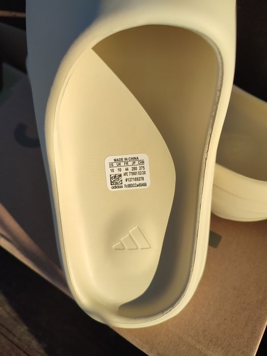 Yeezy Slide Adidas