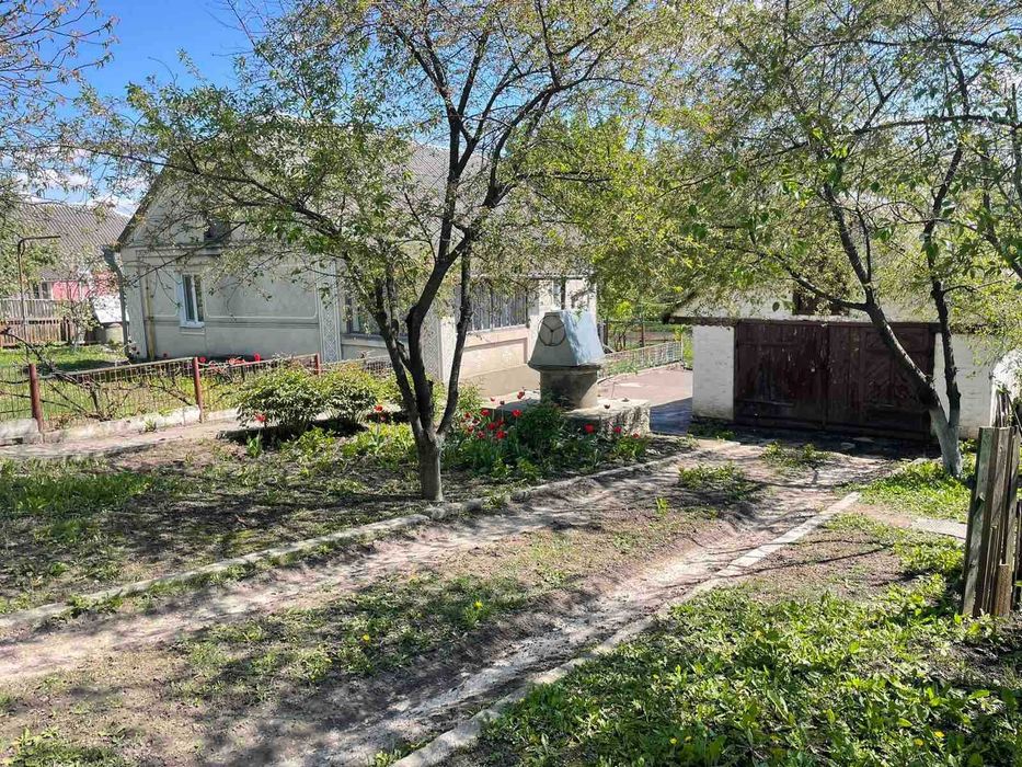 Продається затишний сімейний будинок