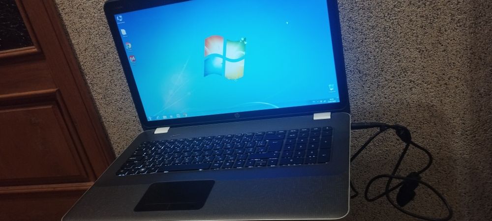 HP envy 17-1100er