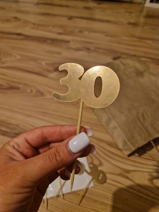 Mini toppery pikery złote 30 urodziny 6szt