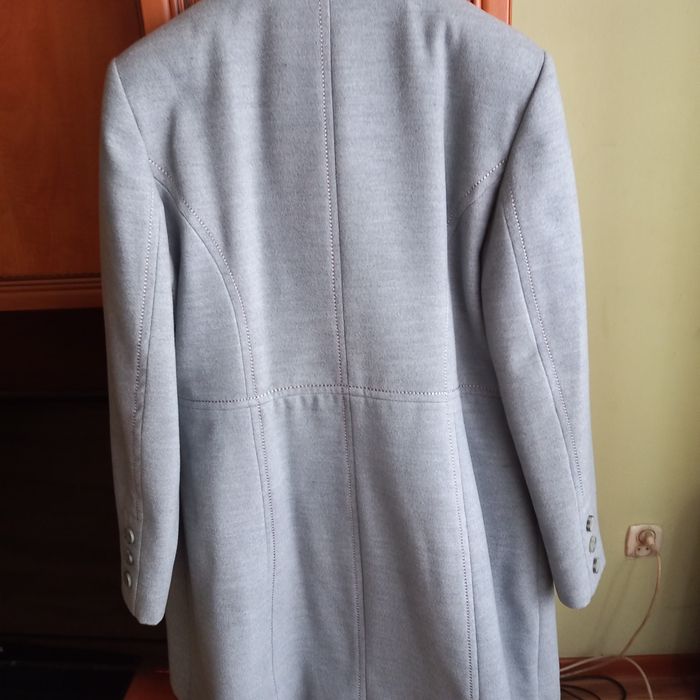Sprzedam plaszcz rozmiar46