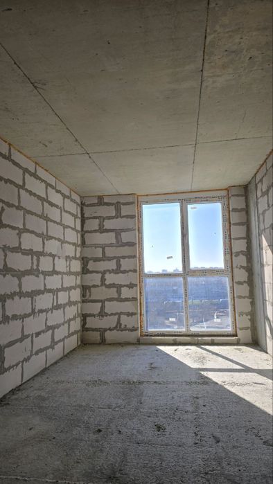 Терміновий продаж двохкім квартири Рудненська зданий будинок