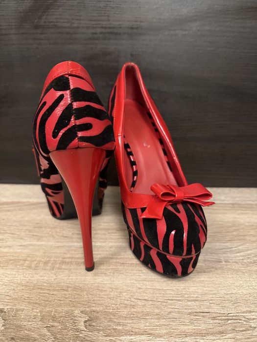 Szpilki czółenka czerwone Pool Dance 38 kokardki