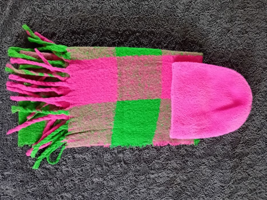 Zestaw szal i czapka