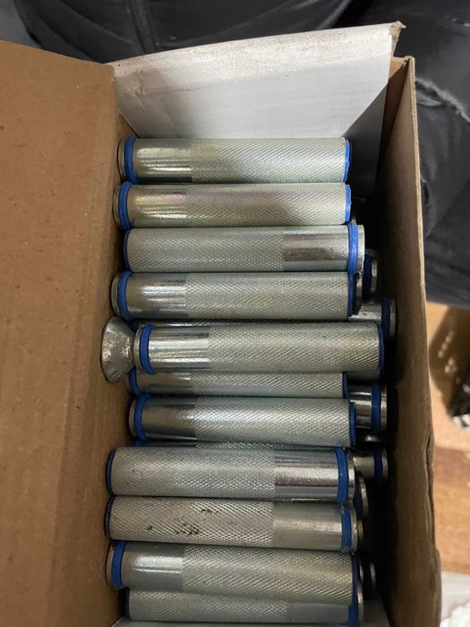 Tuleja gwintowana M12 do ściany – kotwa chemiczna TIS 12 M12X80