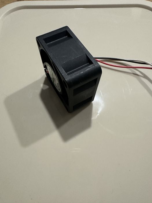 Кулер MB40201VX-000U-F99