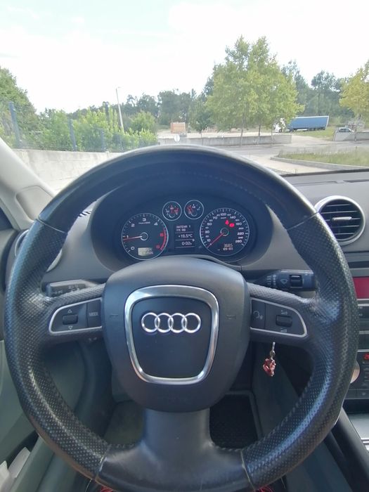 Audi A3 Sportback 2.0 Tdi 140cv Nacional